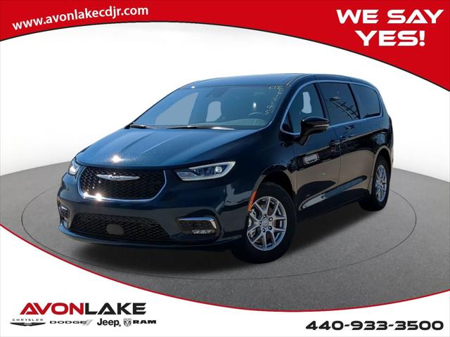 2025 Chrysler Pacifica PACIFICA SELECT