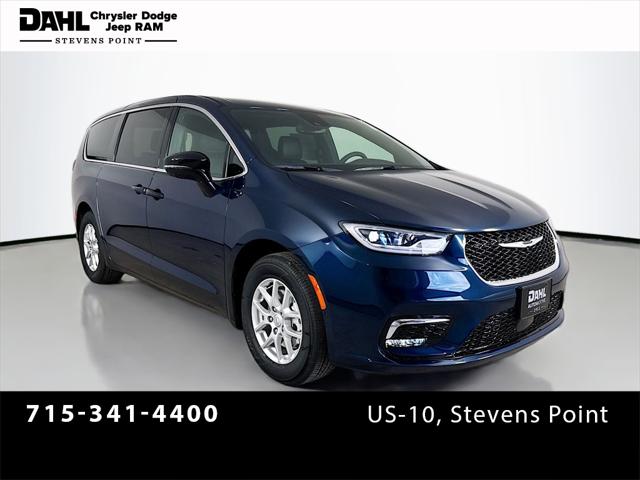 2025 Chrysler Pacifica PACIFICA SELECT