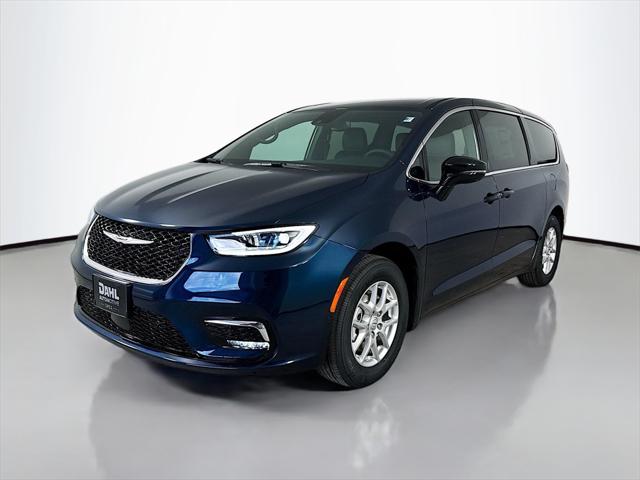 2025 Chrysler Pacifica PACIFICA SELECT