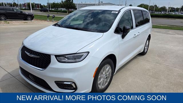 2025 Chrysler Pacifica PACIFICA SELECT 2025 Chrysler Pacifica PACIFICA SELECT