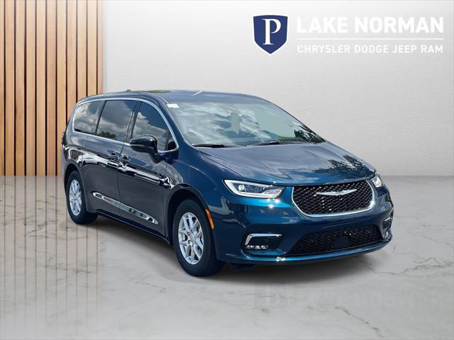 2025 Chrysler Pacifica PACIFICA SELECT