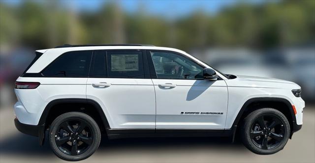 2025 Jeep Grand Cherokee GRAND CHEROKEE ALTITUDE X 4X4