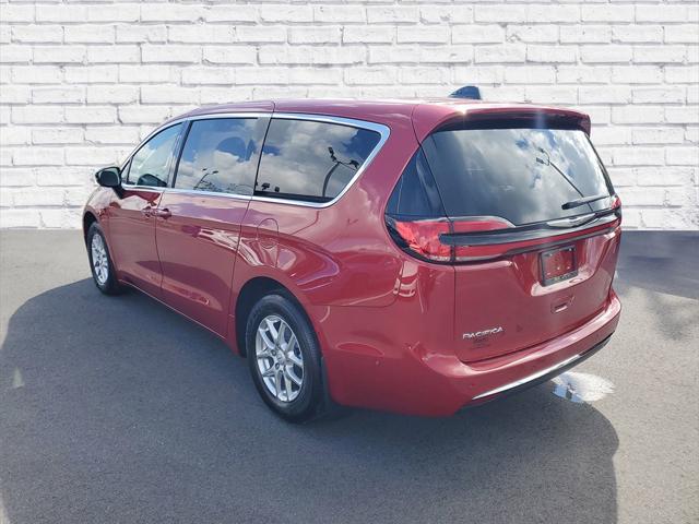 2025 Chrysler Pacifica PACIFICA SELECT