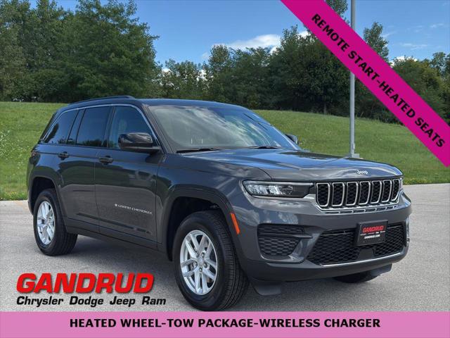 2025 Jeep Grand Cherokee GRAND CHEROKEE LAREDO X 4X4