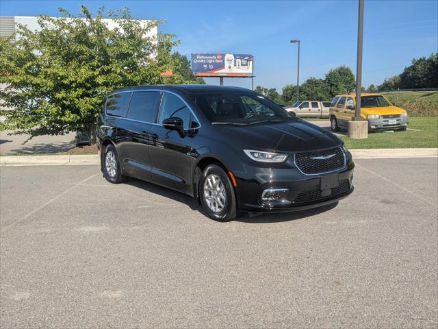 2025 Chrysler Pacifica PACIFICA SELECT