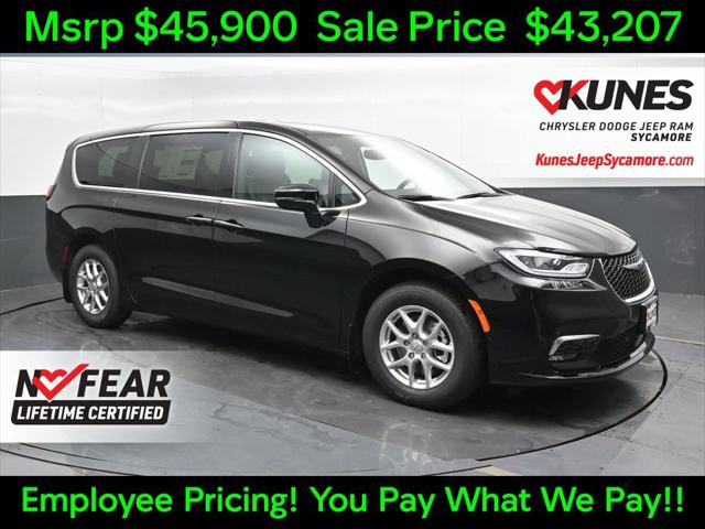 2025 Chrysler Pacifica PACIFICA SELECT