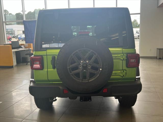 2025 Jeep Wrangler 4-Door Summit 4x4