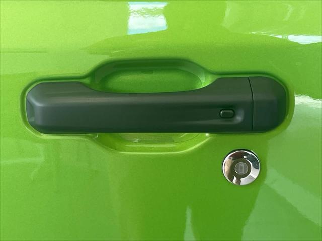 2025 Jeep Wrangler 4-Door Summit 4x4