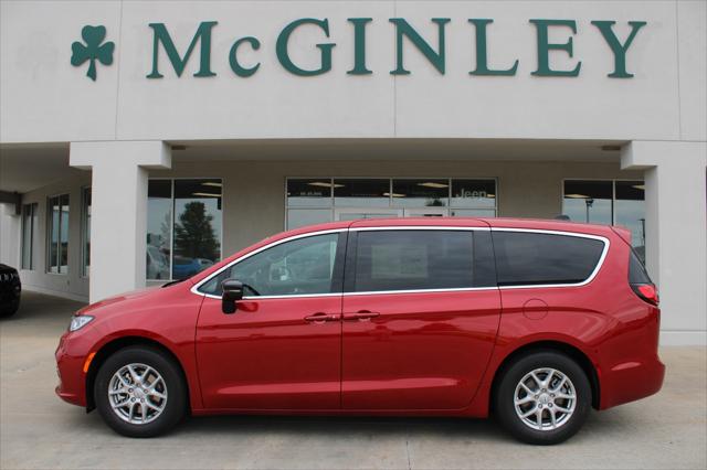 2025 Chrysler Pacifica PACIFICA SELECT