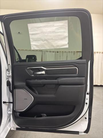 2026 Ram 1500 Laramie Crew Cab 4x4 5'7" Box