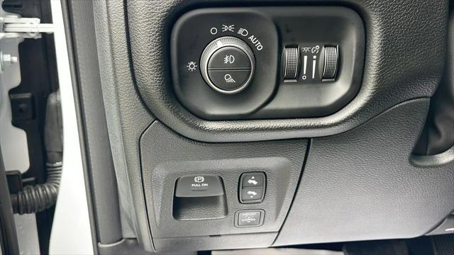 2026 Ram 1500 Laramie Crew Cab 4x4 57 Box