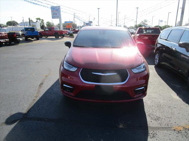 2025 Chrysler Pacifica PACIFICA SELECT