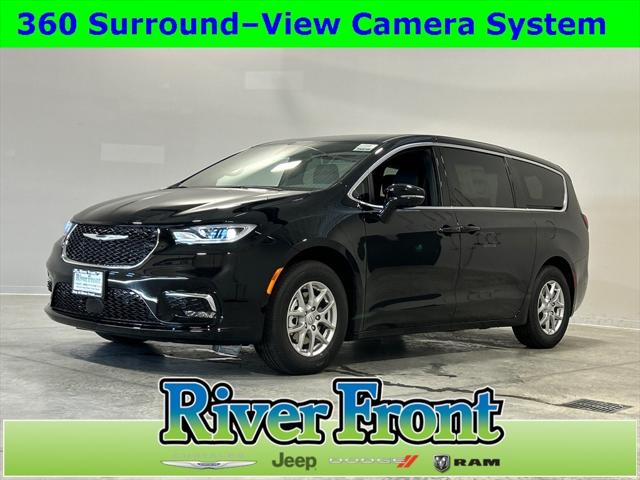 2025 Chrysler Pacifica PACIFICA SELECT
