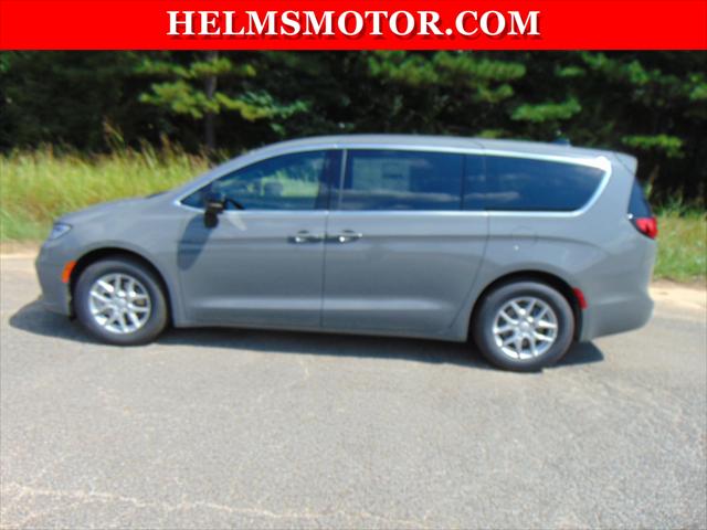 2025 Chrysler Pacifica PACIFICA SELECT