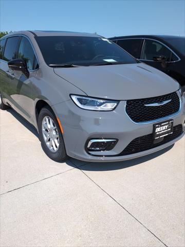 2025 Chrysler Pacifica PACIFICA SELECT