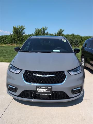 2025 Chrysler Pacifica PACIFICA SELECT