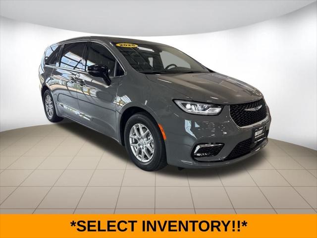 2025 Chrysler Pacifica PACIFICA SELECT