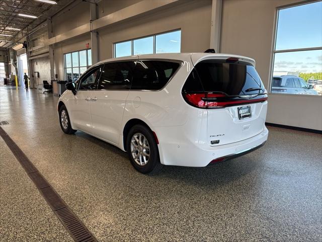 2025 Chrysler Pacifica PACIFICA SELECT 2025 Chrysler Pacifica PACIFICA SELECT