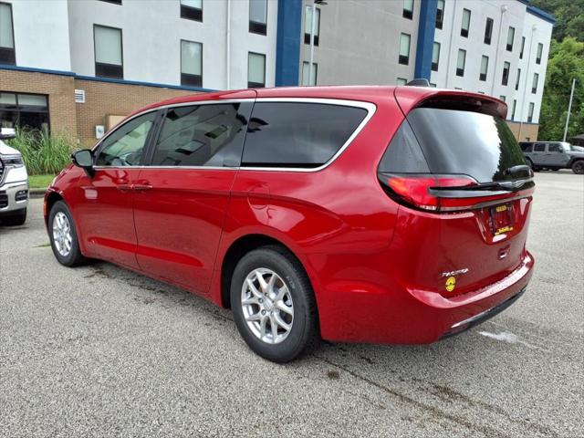 2025 Chrysler Pacifica PACIFICA SELECT