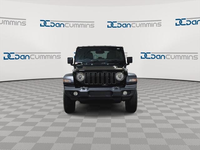 2025 Jeep Wrangler 4-Door Sport RHD 4x4 2025 Jeep Wrangler 4-Door Sport RHD 4x4