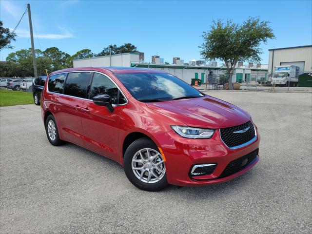2025 Chrysler Pacifica PACIFICA SELECT