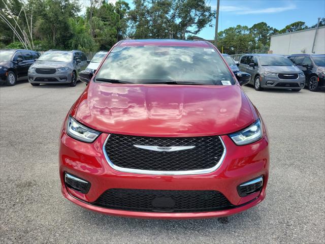2025 Chrysler Pacifica PACIFICA SELECT