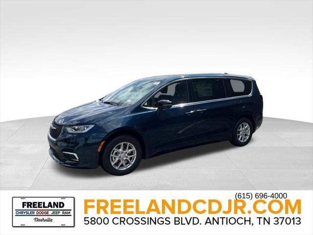 2025 Chrysler Pacifica PACIFICA SELECT