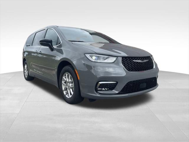 2025 Chrysler Pacifica PACIFICA SELECT