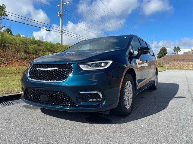 2025 Chrysler Pacifica PACIFICA SELECT