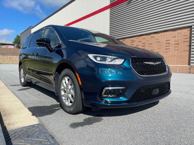 2025 Chrysler Pacifica PACIFICA SELECT