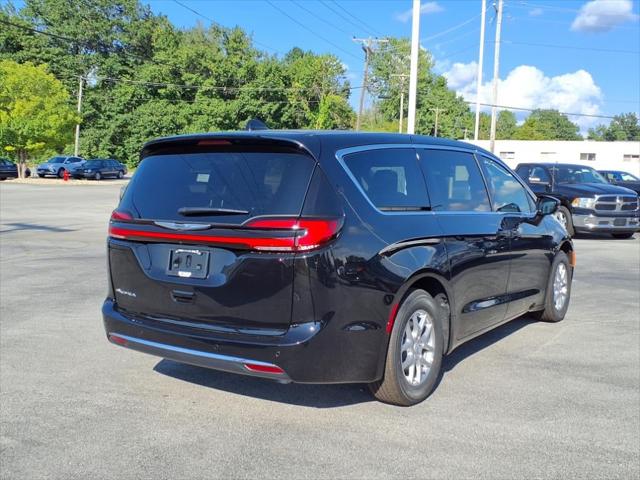 2025 Chrysler Pacifica PACIFICA SELECT