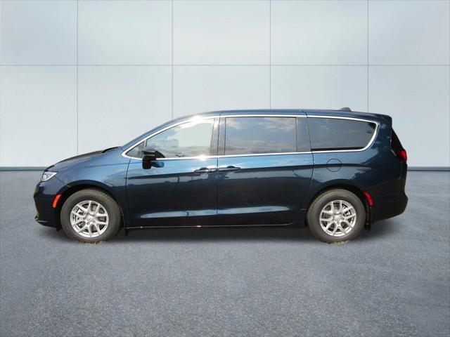 2025 Chrysler Pacifica PACIFICA SELECT
