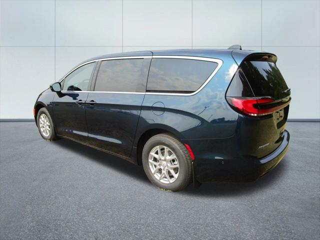 2025 Chrysler Pacifica PACIFICA SELECT