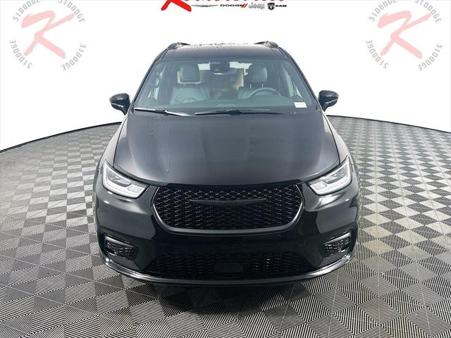 2025 Chrysler Pacifica PACIFICA SELECT