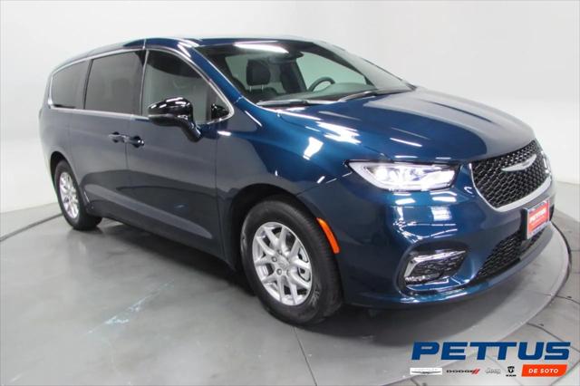 2025 Chrysler Pacifica PACIFICA SELECT