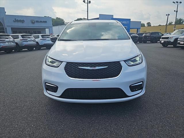 2025 Chrysler Pacifica PACIFICA SELECT