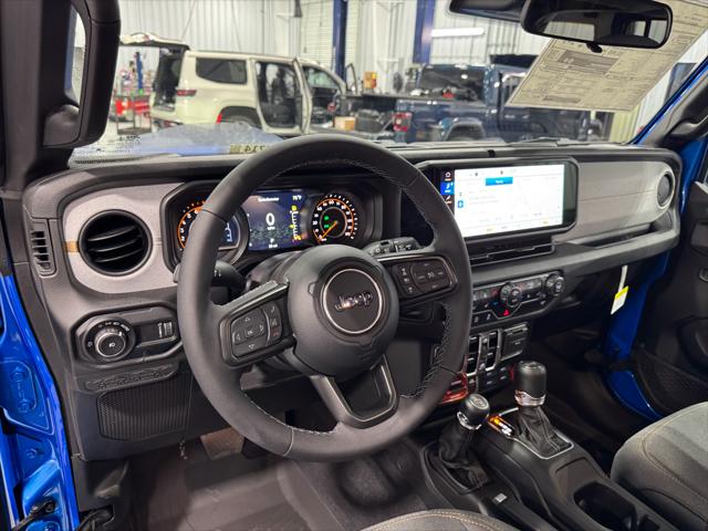 2025 Jeep Wrangler WRANGLER 4-DOOR WILLYS 2025 Jeep Wrangler WRANGLER 4-DOOR WILLYS