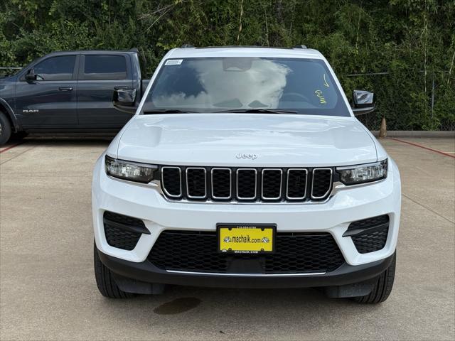 2025 Jeep Grand Cherokee GRAND CHEROKEE LAREDO X 4X2