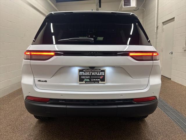 2025 Jeep Grand Cherokee GRAND CHEROKEE ALTITUDE X 4X4 2025 Jeep Grand Cherokee GRAND CHEROKEE ALTITUDE X 4X4