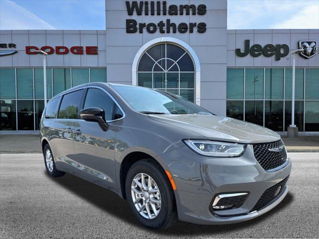 2025 Chrysler Pacifica PACIFICA SELECT