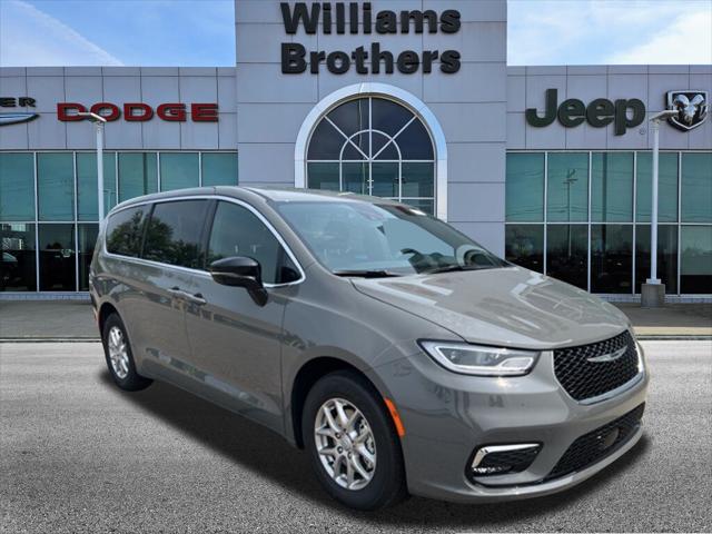 2025 Chrysler Pacifica PACIFICA SELECT