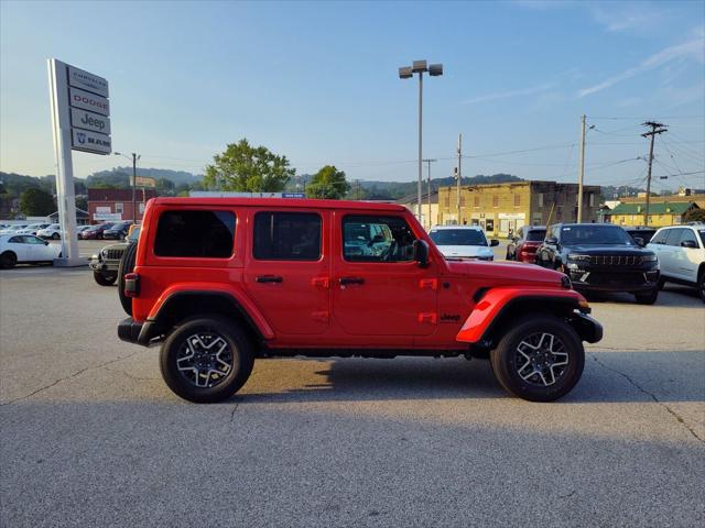 2025 Jeep Wrangler WRANGLER 4-DOOR SAHARA