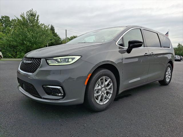2025 Chrysler Pacifica PACIFICA SELECT