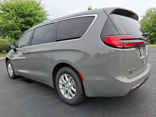 2025 Chrysler Pacifica PACIFICA SELECT
