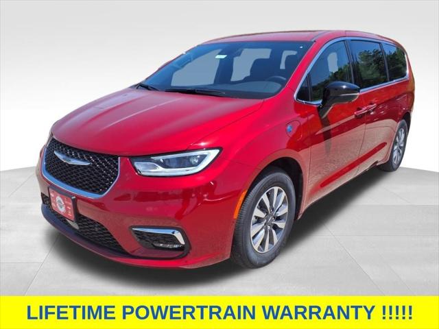2025 Chrysler Pacifica Hybrid PACIFICA PLUG-IN HYBRID SELECT
