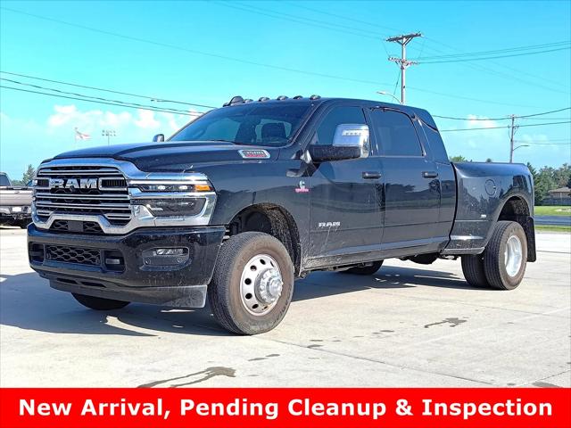 2025 RAM 3500 Laramie Mega Cab 4x4 64 Box