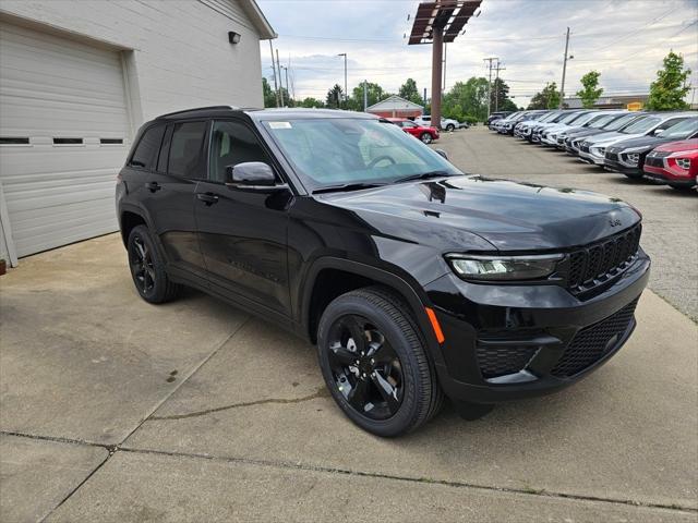 2025 Jeep Grand Cherokee GRAND CHEROKEE ALTITUDE 4X4