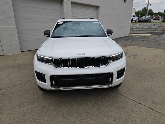 2025 Jeep Grand Cherokee GRAND CHEROKEE OVERLAND 4X4