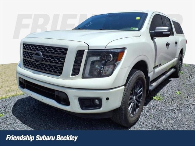 2019 Nissan TITAN SL