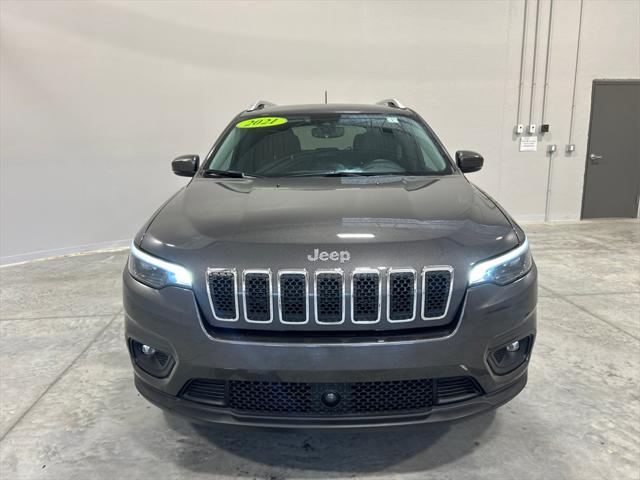 2021 Jeep Cherokee Latitude Lux 4X4 2021 Jeep Cherokee Latitude Lux 4X4